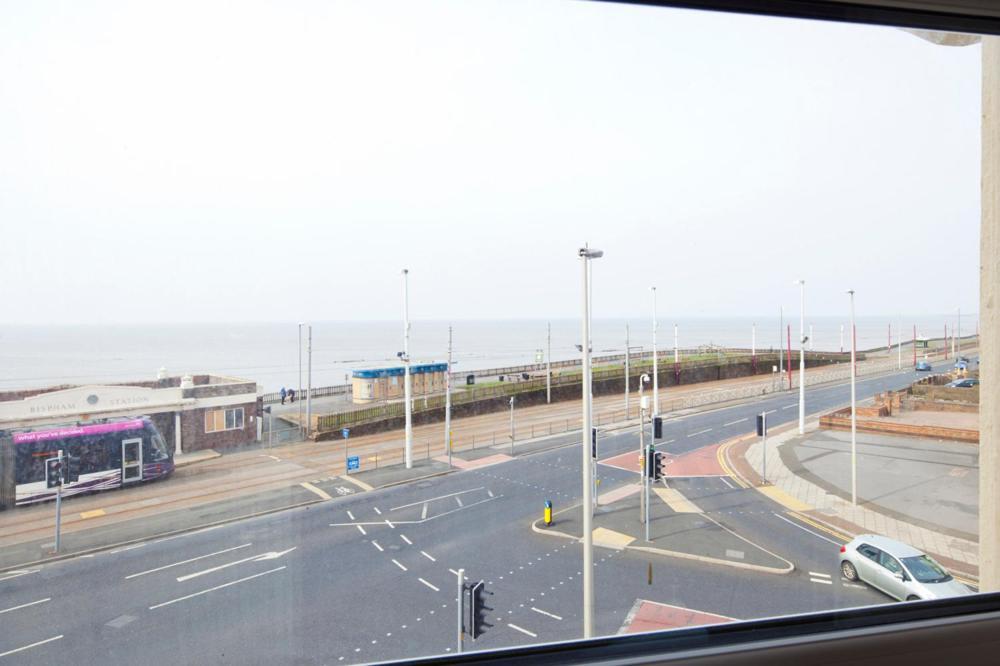 Queens Mansions: Empress Suite Blackpool Kültér fotó