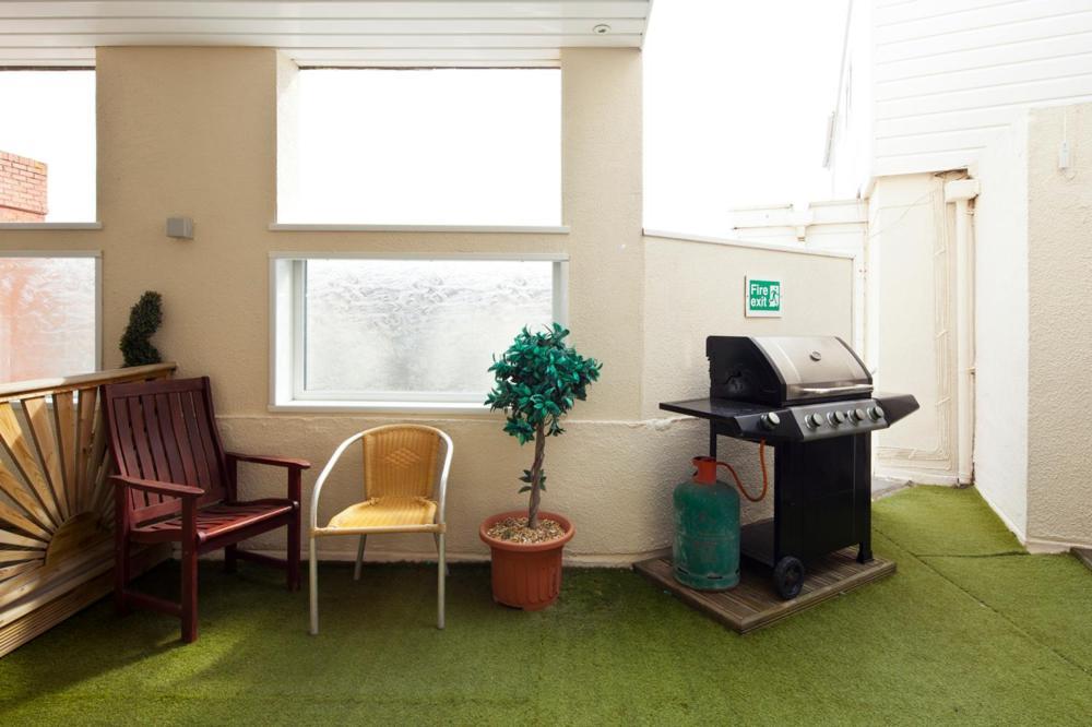 Queens Mansions: Empress Suite Blackpool Kültér fotó